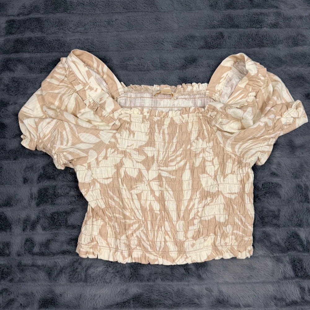 Monteau Los Angeles Tan Tropical Leaf Smocked Puff Sleeve Crop Top Medium